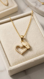 COLLAR ENFERMERA